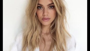 אייקוני שיער בלונדיני לנגד עיניו: המראה החתימה של מי זוכה?