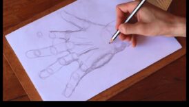 סדנת מלאי בעיפרון גילה להציץ ולא באמצעות הידיים 6 סדנת רישום בעיפרון: חקר טכניקות מגוונות בגרפיט